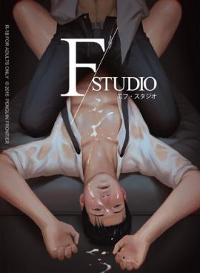 Submissive F/Studio Masterbation
