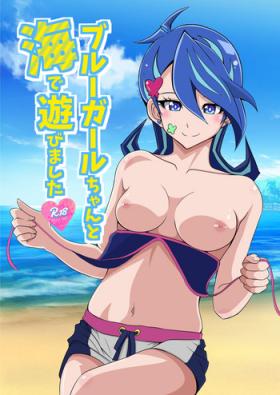 Blue Girl-chan to Umi de Asobimashita
