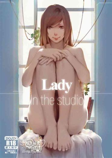[dako] Lady In The Studio [Sample]