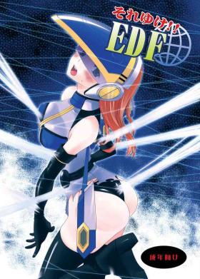 Gayemo Soreyuke!! EDF - Earth defense force Transvestite