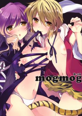 Tugging mogmog - Touhou project Boyfriend